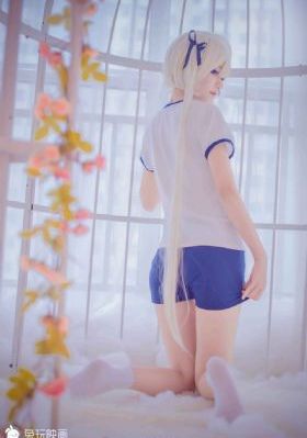 小姨母在线观看