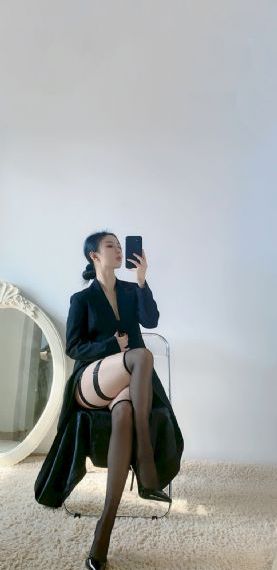 免费播放三圾片