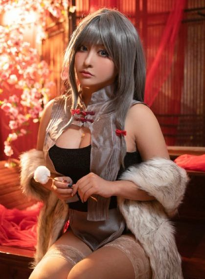 李恩美的大乳房