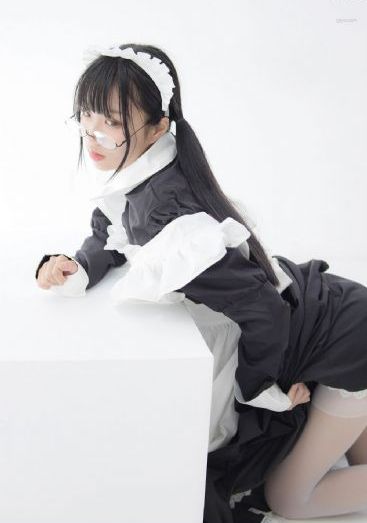 天师斗僵尸 女鬼