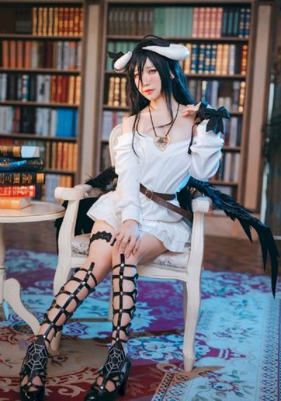 粉红女郎www免费观看