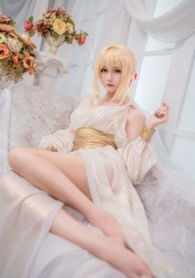 勃朗特三姐妹女性崛起